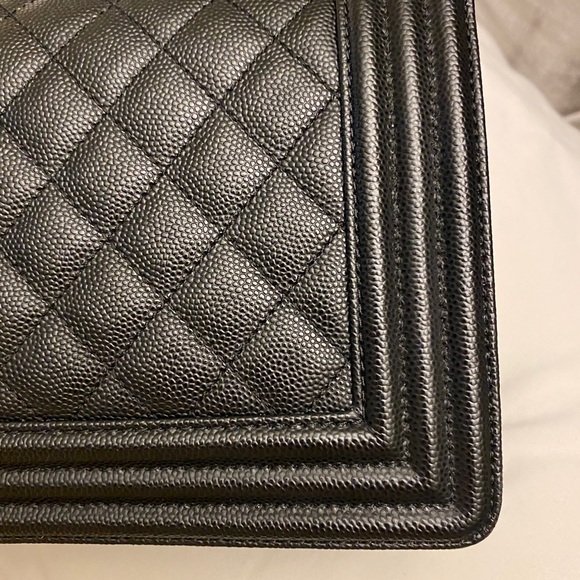 (SOLD) Chanel old med leboy Caviar w/ ruthenium - Picture 13 of 16